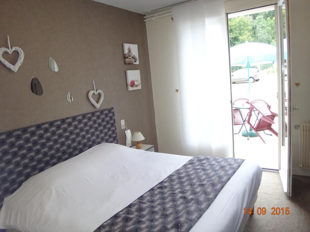 Hotel Bon Accueil Oyonnax Camera foto